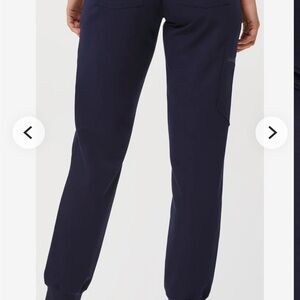 Figs Navy High-Waisted jogger scrub Pants